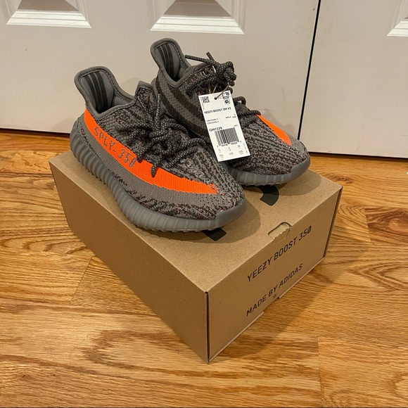 Yeezy Boost 350 V2 Beluga Men’s 5.5 - Picture 2 of 10